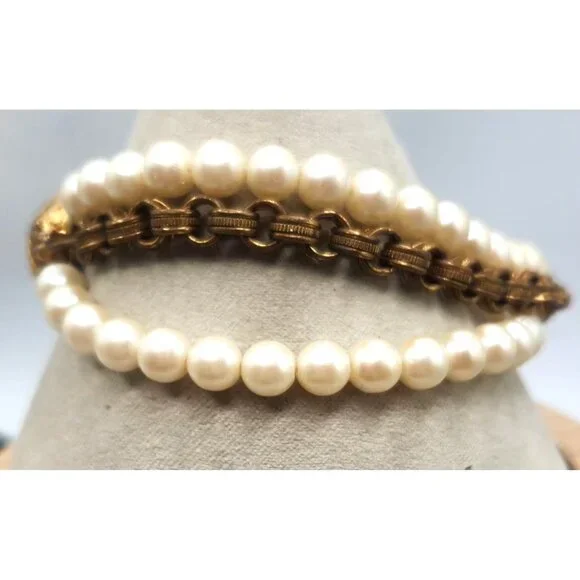 Vintage Victorian Triple Strand Faux Pearl Bracelet, Filigree Slide Clasp - Picture 3 of 3
